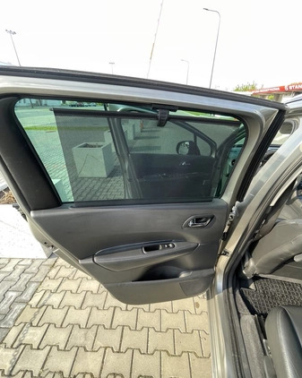 Peugeot 5008 cena 26500 przebieg: 286500, rok produkcji 2010 z Puławy małe 326